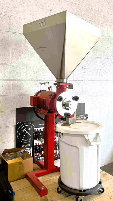 Grinder - MPE-140 Disc Style - 2023 - Excellent Condition - Used