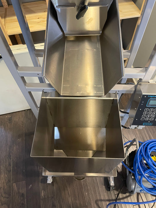 Logical Model S-4 Automatic Scale System - Used