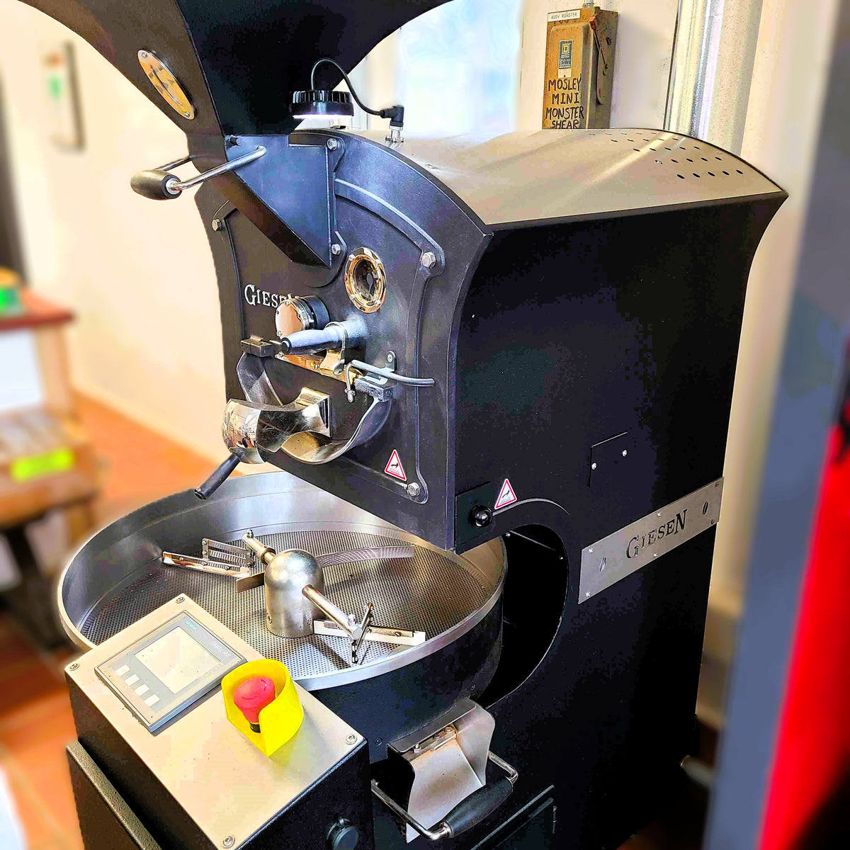 6 Kg Giesen W6E Roaster Electric 2020: Used — CoffeeTec