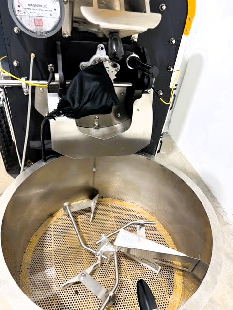 15 kg - Coffee Tech Eng - Ghibli R15 - 2022 - Excellent Condition - Used (Crating Included)