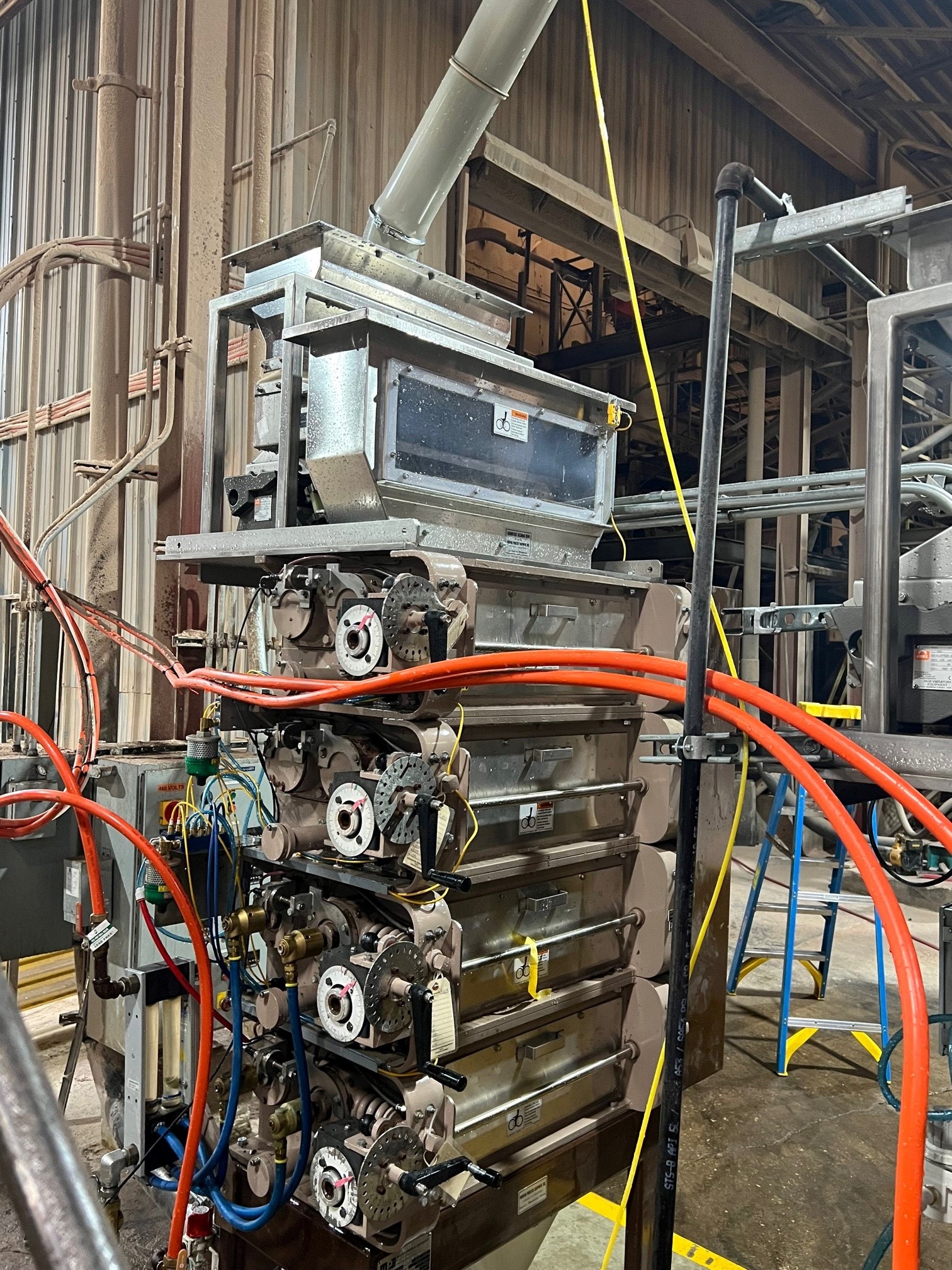 High Capacity Roller Mill MPE's IMD 8888 F8 Gran-U-Lizer — CoffeeTec